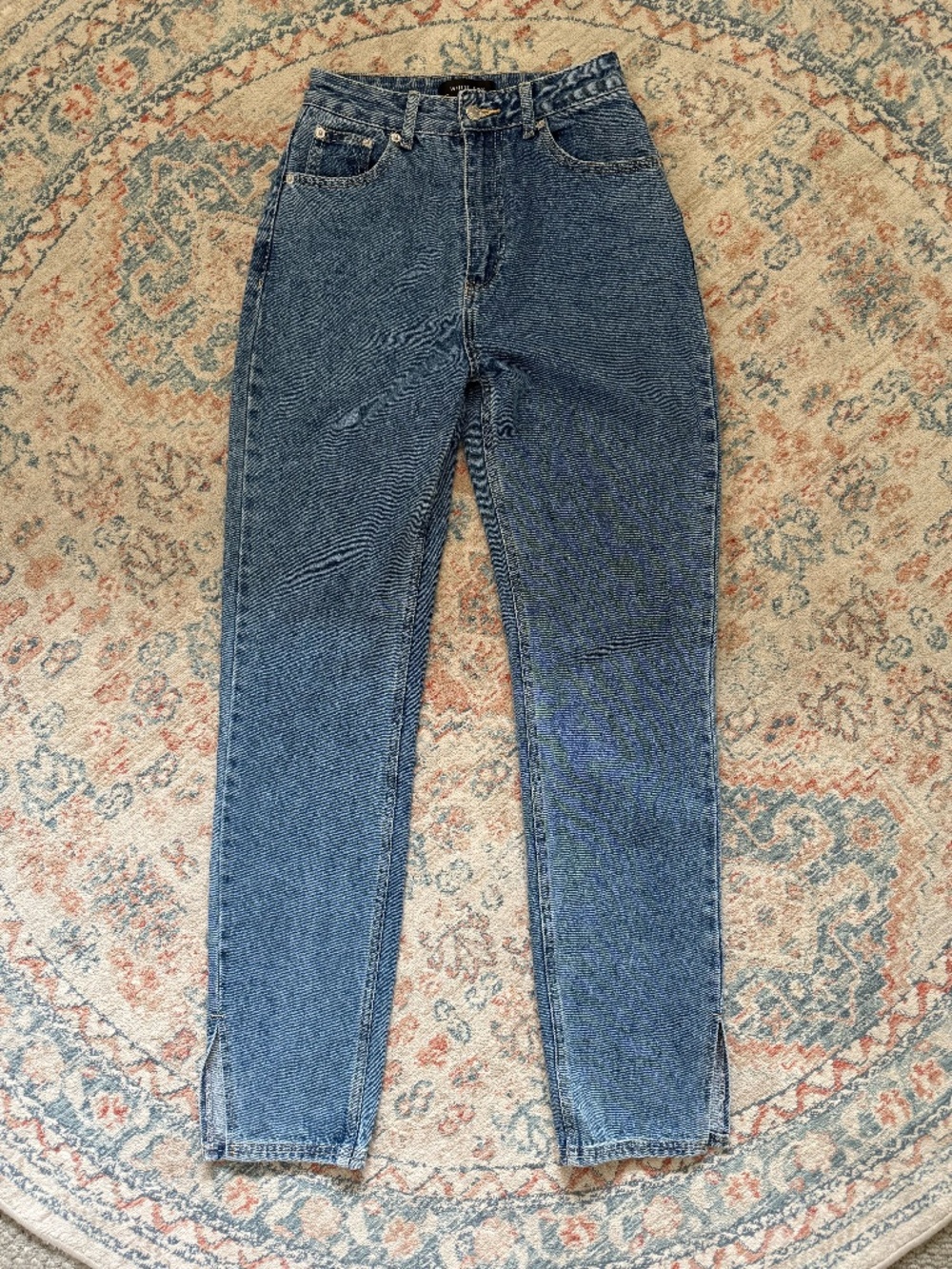 White Fox Be Cool Straight Leg Ankle Side Slit Denim Jeans : XS